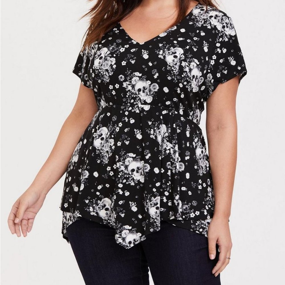 Torrid Babydoll Stretch Challis Hanky Hem Top